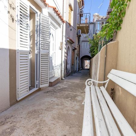 Ulica Dvori Narca 12 Apartment 4+2 Per. Baška Eksteriør billede