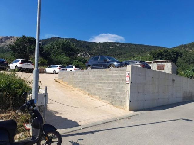 Ulica Dvori Narca 12 Apartment 4+2 Per. Baška Eksteriør billede
